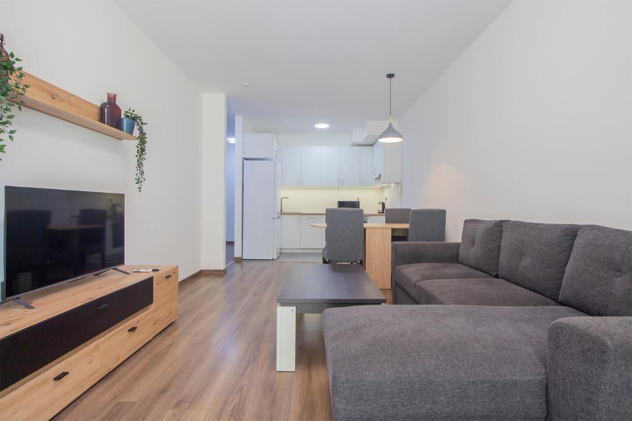 Corvin Modern Two Bedroom Apartment Free Parking Budapest Kültér fotó