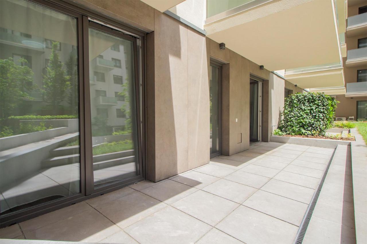 Corvin Modern Two Bedroom Apartment Free Parking Budapest Kültér fotó